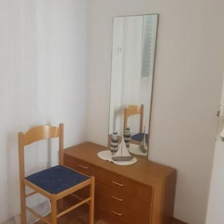 Apartment With Parking Space Punat, Krk - 24947 Punat