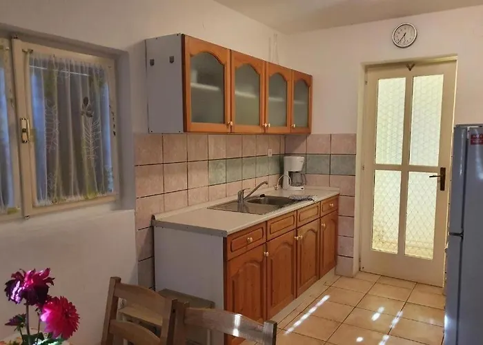 Apartment With Parking Space Punat, Krk - 24947 Punat